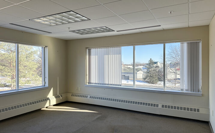 Pictures of Office property located at 761 W 78th St, Chanhassen, MN 55317 for lease - image #1