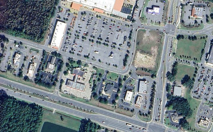 Pictures of Land property located at 463809 Florida 200, Yulee, FL 32097 for lease - image #1