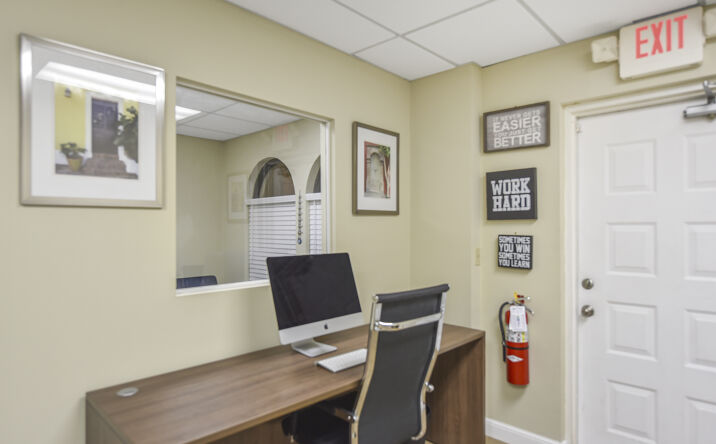 Pictures of Office property located at 6971 N Federal Hwy, Boca Raton, FL 33487 for lease - image #1