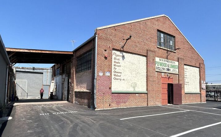 Pictures of Industrial property located at 6215 S Gramercy Pl, Los Angeles, CA 90047 for lease - image #1
