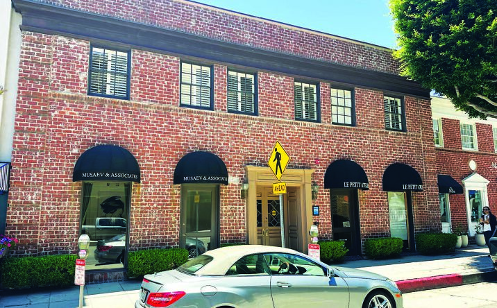 Pictures of Retail property located at 409 N Camden Dr, Beverly Hills, CA 90210 for lease - image #1