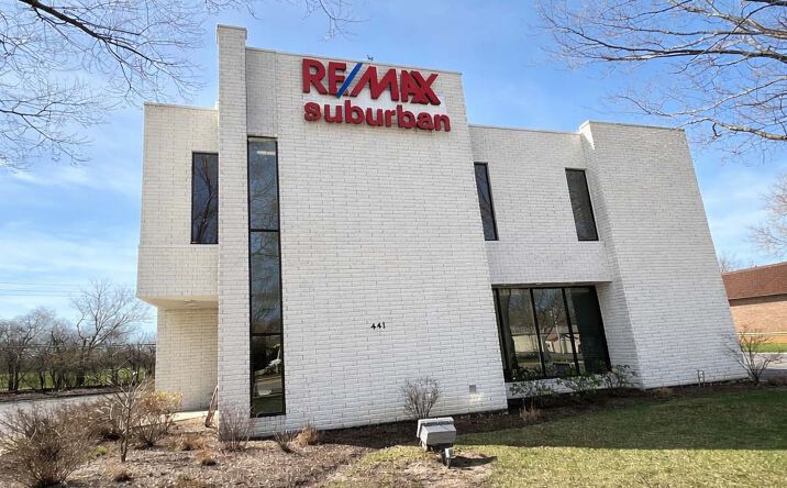 Pictures of Office property located at 441 Taft Ave, Glen Ellyn, IL 60137 for lease - image #1