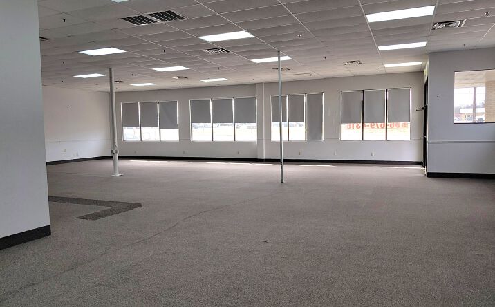 Pictures of Retail property located at 4360 S Hwy 27, Somerset, KY 42501 for lease - image #1