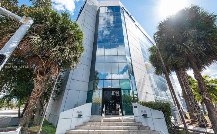 Pictures of Special Purpose, Office property located at 4445 W 16th Ave # 600, Hialeah, FL 33012 for lease - image #1