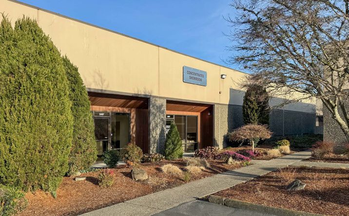 Pictures of Industrial, Office property located at 5497 SE International Way, Portland, OR 97222 for lease - image #1