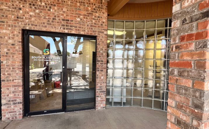 Pictures of Office property located at 4415 71st St, Lubbock, TX 79424 for lease - image #1