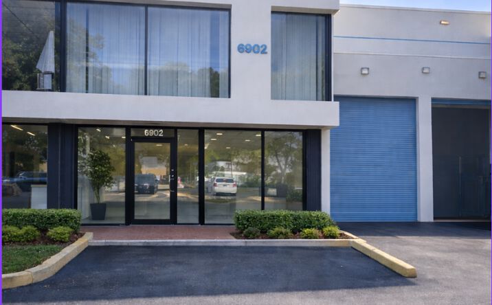 Pictures of Industrial property located at 6902 NW 50th St, Miami, FL 33166 for lease - image #1