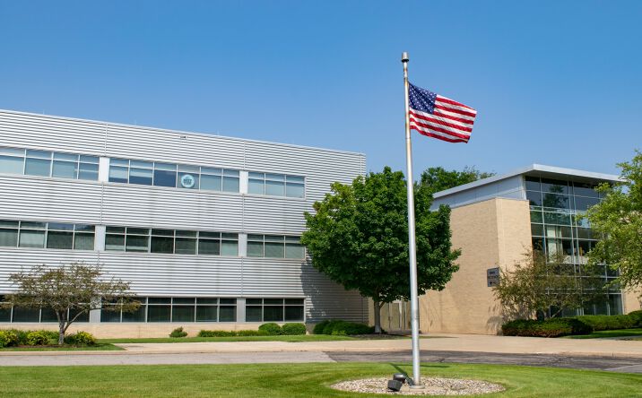 Pictures of Office property located at 3575 Moreau Ct, South Bend, IN 46628 for lease - image #1