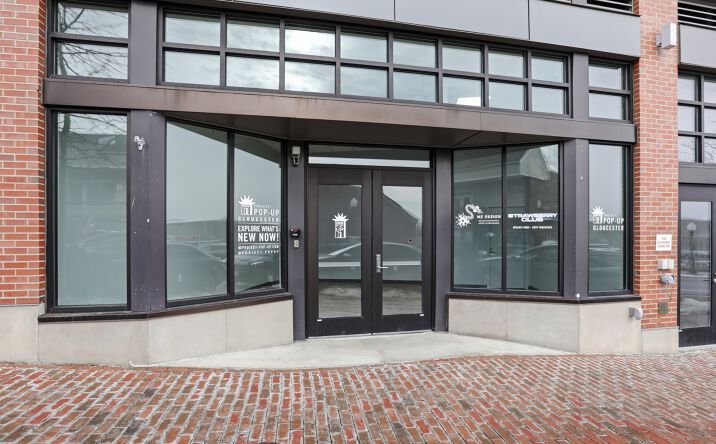 Pictures of Retail, Office property located at 206 Main St, Gloucester, MA 01930 for lease - image #1