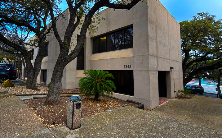 Pictures of Office property located at 5545 Fredericksburg Rd, San Antonio, TX 78229 for lease - image #1