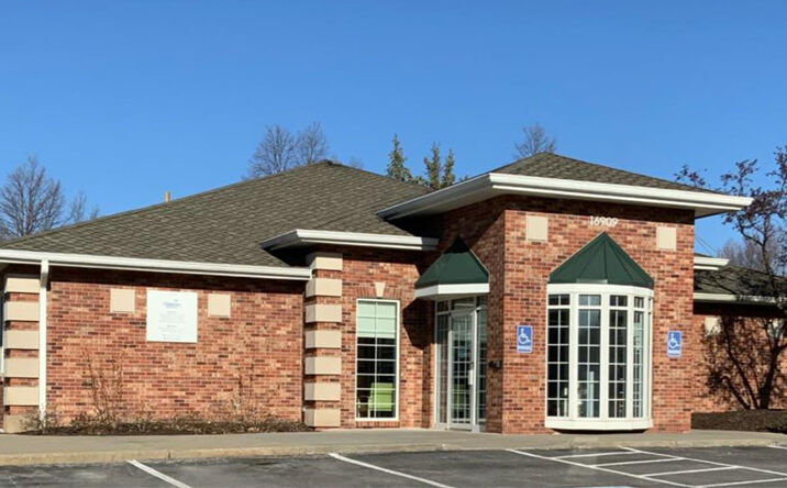 Pictures of Office property located at 16909 Q St, Omaha, NE 68135 for lease - image #1