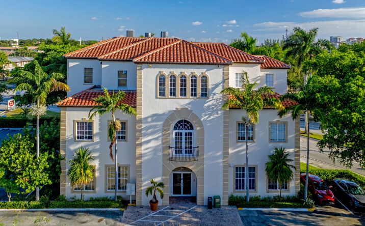 Pictures of Office property located at 299 Camino Gardens Blvd, Boca Raton, FL 33432 for lease - image #1
