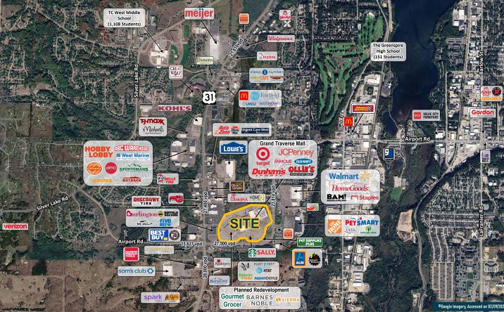 Pictures of Retail property located at 3200 W South Airport Rd, Traverse City, MI 49684 for lease - image #1