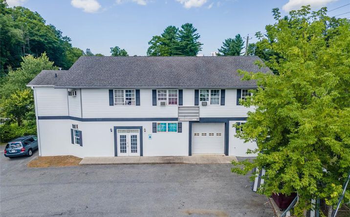 Pictures of Retail property located at 8 State Route 17M, Monroe, NY 10950 for lease - image #1