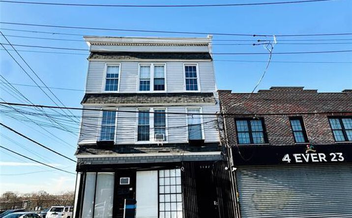Pictures of Retail, Office property located at 3182 E Tremont Avenue, New York, NY 10461 for lease - image #1