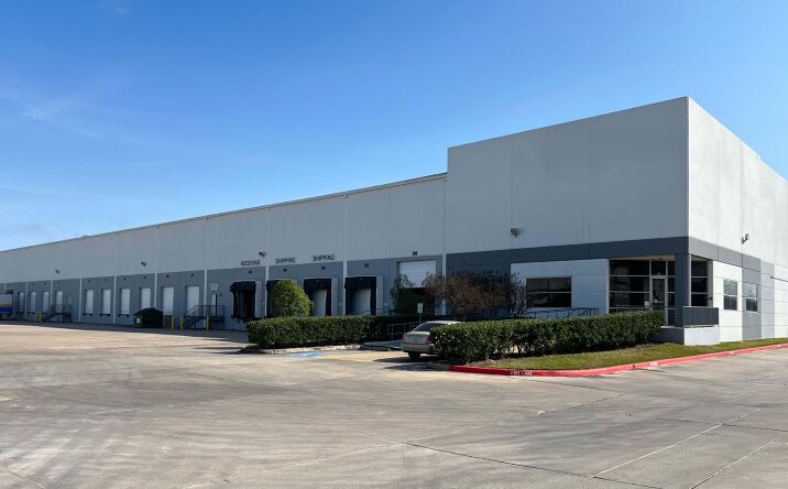 Pictures of Industrial property located at 3003 Highway 225, Houston, TX 77503 for lease - image #1