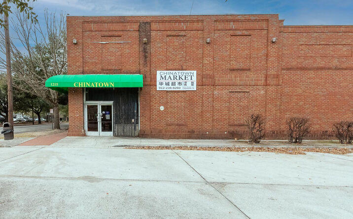 Pictures of Retail, Restaurant, Special Purpose property located at 1215 Price St, Savannah, GA 31401 for lease - image #1