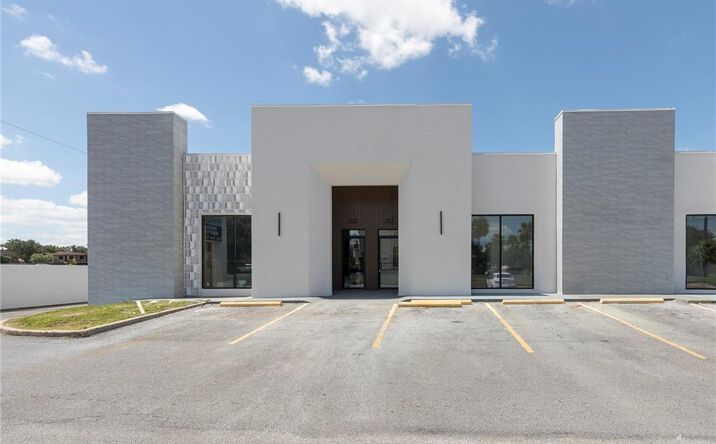 Pictures of Office property located at 713 Savannah Avenue, McAllen, TX 78503 for lease - image #1