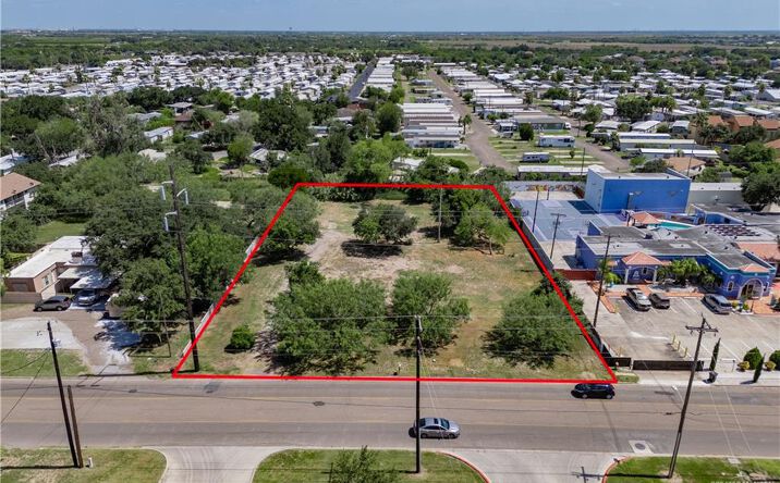 Pictures of Land property located at 414 18th Street, Weslaco, TX 78596 for lease - image #1