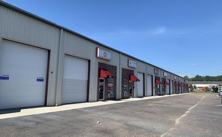 Pictures of Industrial property located at 7187 Bryhawke Circle # 900, North Charleston, SC 29418 for lease - image #1