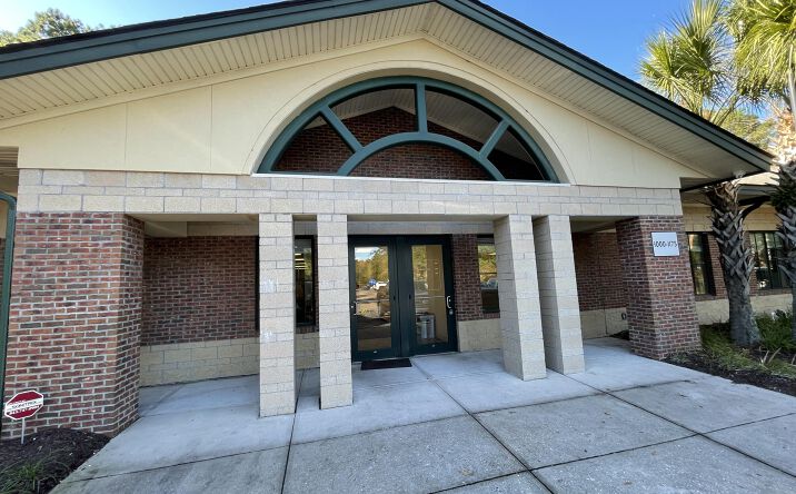 Pictures of Office property located at 498 Wando Park Boulevard # 1150, Mount Pleasant, SC 29464 for lease - image #1