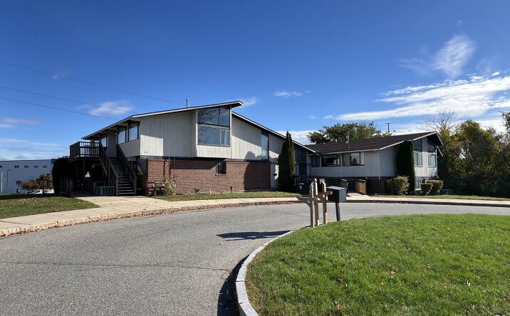 Pictures of Office property located at 177 Shattuck Way, Newington, NH 03801 for lease - image #1