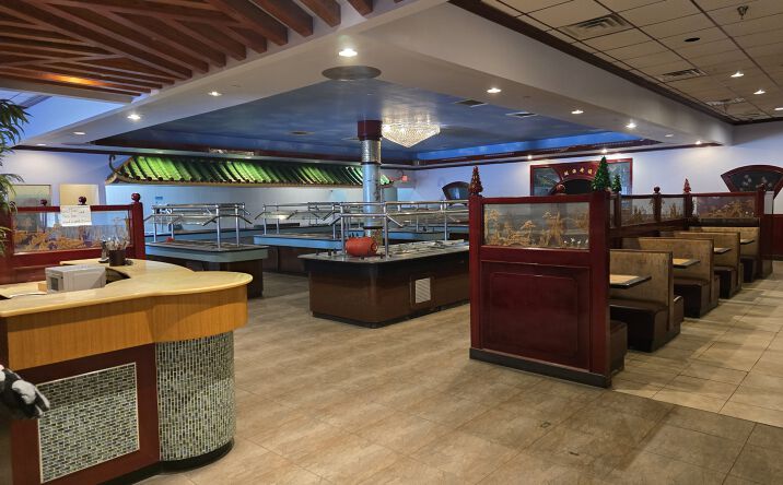 Pictures of Restaurant property located at 4365 Merle Hay Rd, Des Moines, IA 50310 for lease - image #1