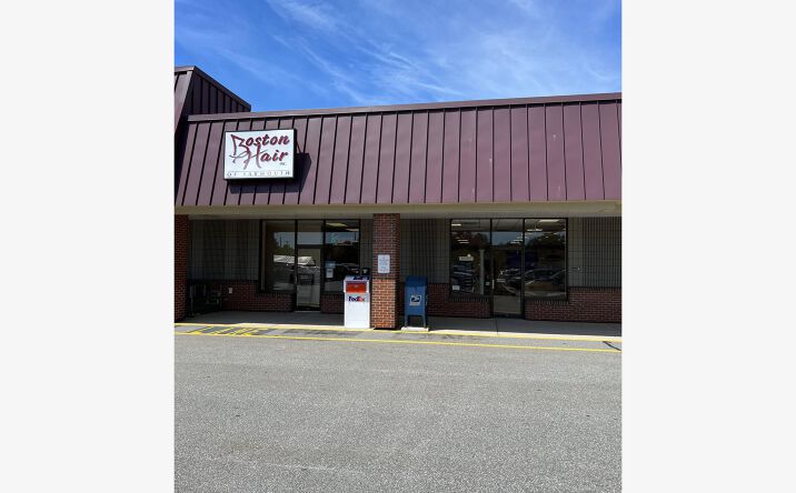 Pictures of Retail property located at 756 US-1, Yarmouth, ME 04096 for lease - image #1