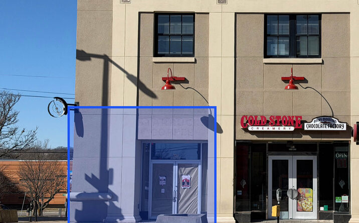Pictures of Retail property located at 647 Massachusetts St, Lawrence, KS 66044 for lease - image #1