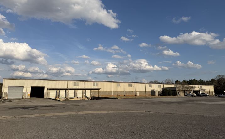 Pictures of Industrial property located at 7150 Commerce Dr, Tuscaloosa, AL 35401 for lease - image #1