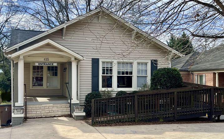 Pictures of Office property located at 415 W Warren St, Shelby, NC 28150 for lease - image #1