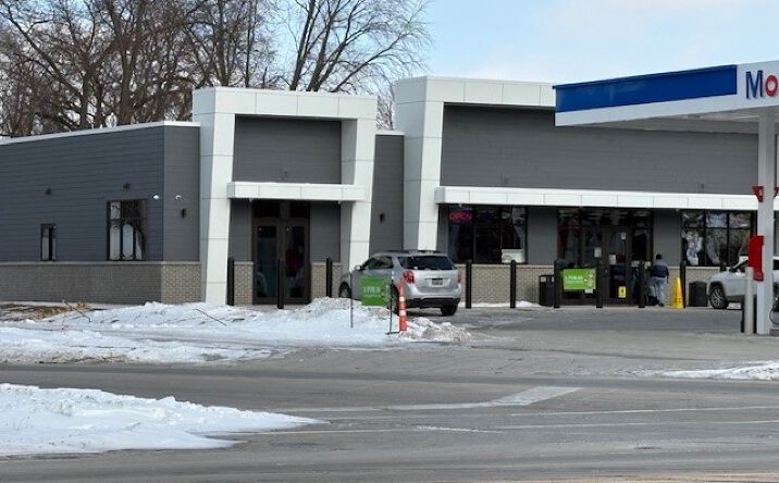 Pictures of Retail property located at 1407 Liberty Ave, Beloit, WI 53511 for lease - image #1