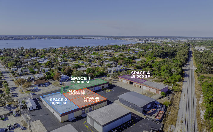 Pictures of Industrial, Retail property located at 657 NE Dixie Hwy, Jensen Beach, FL 34957 for lease - image #1