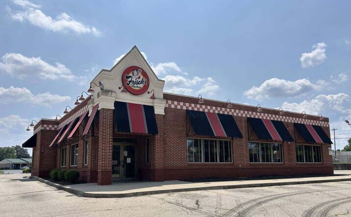 Pictures of Retail property located at 1575 W Galbraith Rd, Cincinnati, OH 45231 for lease - image #1