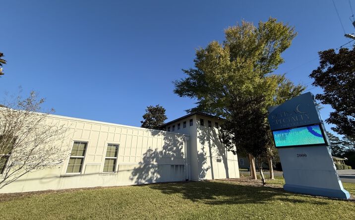 Pictures of Office property located at 2000 Lewis Turner Blvd, Fort Walton Beach, FL 32547 for lease - image #1