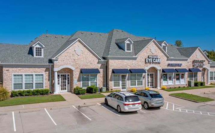 Pictures of Office property located at 5421 Basswood Blvd, Fort Worth, TX 76137 for lease - image #1