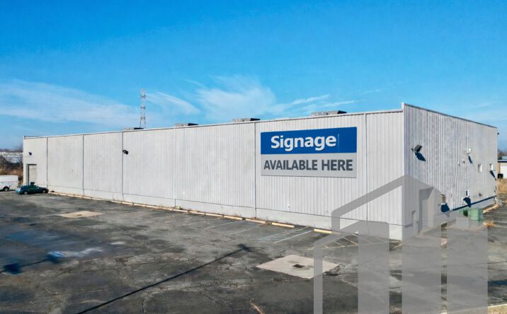 Pictures of Industrial property located at 17501 Masonic, Fraser, MI 48026 for lease - image #1