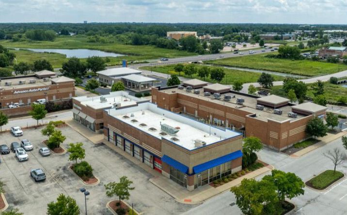 Pictures of Retail property located at 839-849 N Randall Rd, Batavia, IL 60510 for lease - image #1