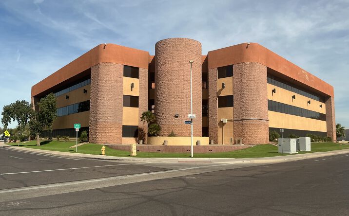 Pictures of Office property located at 3802 N 53rd Ave, Phoenix, AZ 85031 for lease - image #1