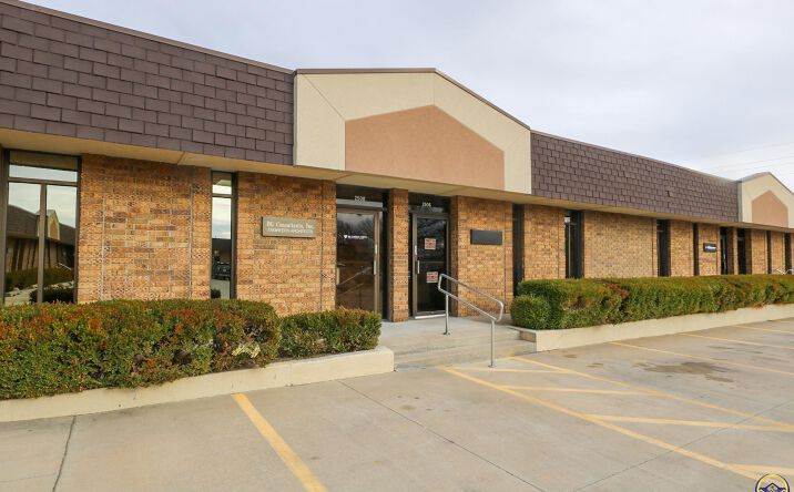 Pictures of Office property located at 2506 W 15th Ave, Emporia, KS 66801 for lease - image #1