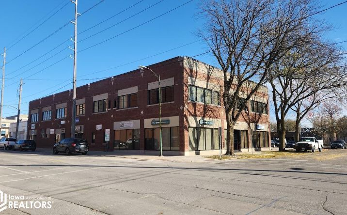 Pictures of Office property located at 202 1st Street SE #Unit 201, Mason City, IA 50401 for lease - image #1