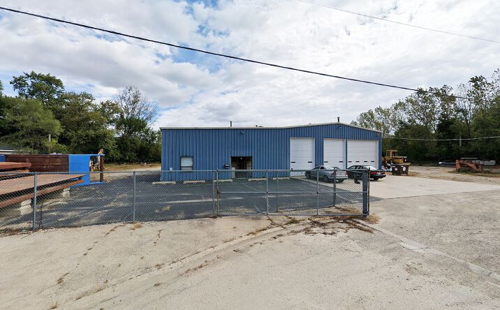 Pictures of Industrial property located at 331 Elliot Street, West Chicago, IL 60185 for lease - image #1