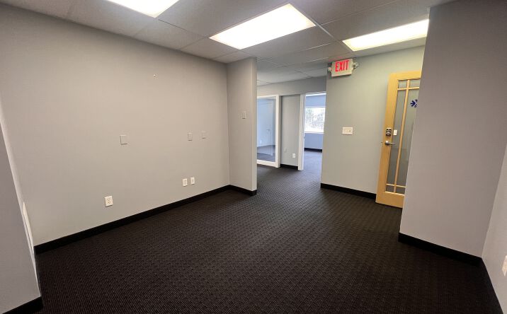 Pictures of Office property located at 3055 Plymouth Rd, Ann Arbor, MI 48105 for lease - image #1