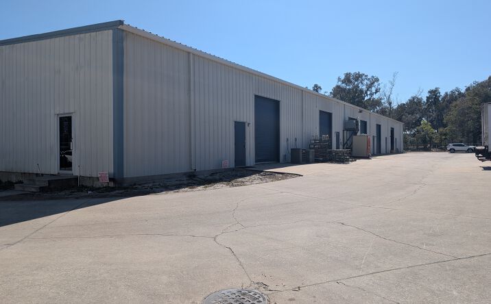 Pictures of Industrial property located at 6962 Edgewater Dr, Orlando, FL 32810 for lease - image #1