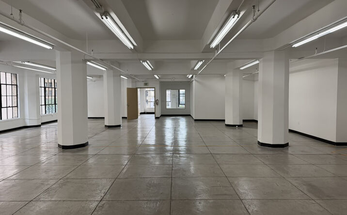 Pictures of Office property located at 818 S Broadway, Los Angeles, CA 90014 for lease - image #1