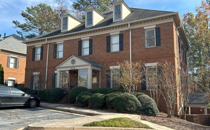 Pictures of Office property located at 2310 Peachford Rd, Dunwoody, GA 30338 for lease - image #1
