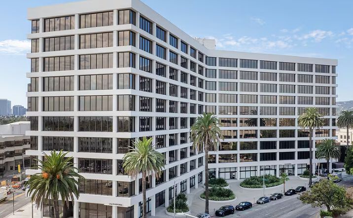 Pictures of Office property located at 8383 Wilshire Blvd, Beverly Hills, CA 90211 for lease - image #1