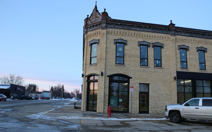 Pictures of Retail, Office property located at 610 Front St, Casselton, ND 58012 for lease - image #1