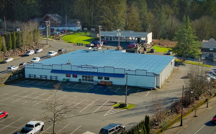 Pictures of Retail property located at 15215 Brown Ave NE, Duvall, WA 98019 for lease - image #1