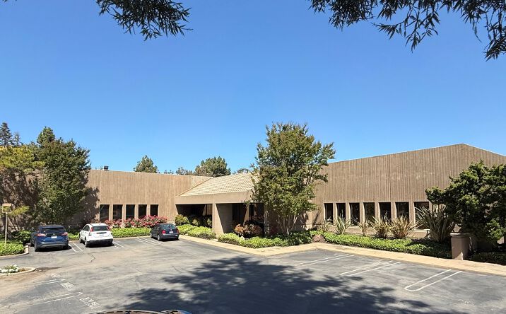 Pictures of Office, Industrial property located at 425 Lakeside Dr, Sunnyvale, CA 94087 for lease - image #1